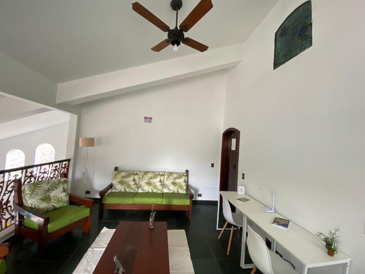 Guest House Namaste Hostel 과루자 외부 사진