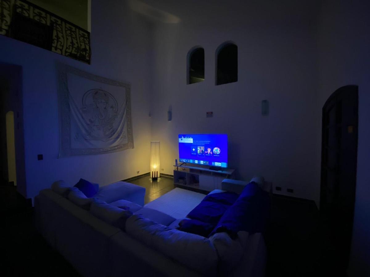 Guest House Namaste Hostel 과루자 외부 사진